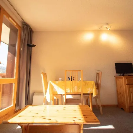 Apartment T2 Avec Balcon A Valmorel, Parking Disponible - Fr-1-291-715 *